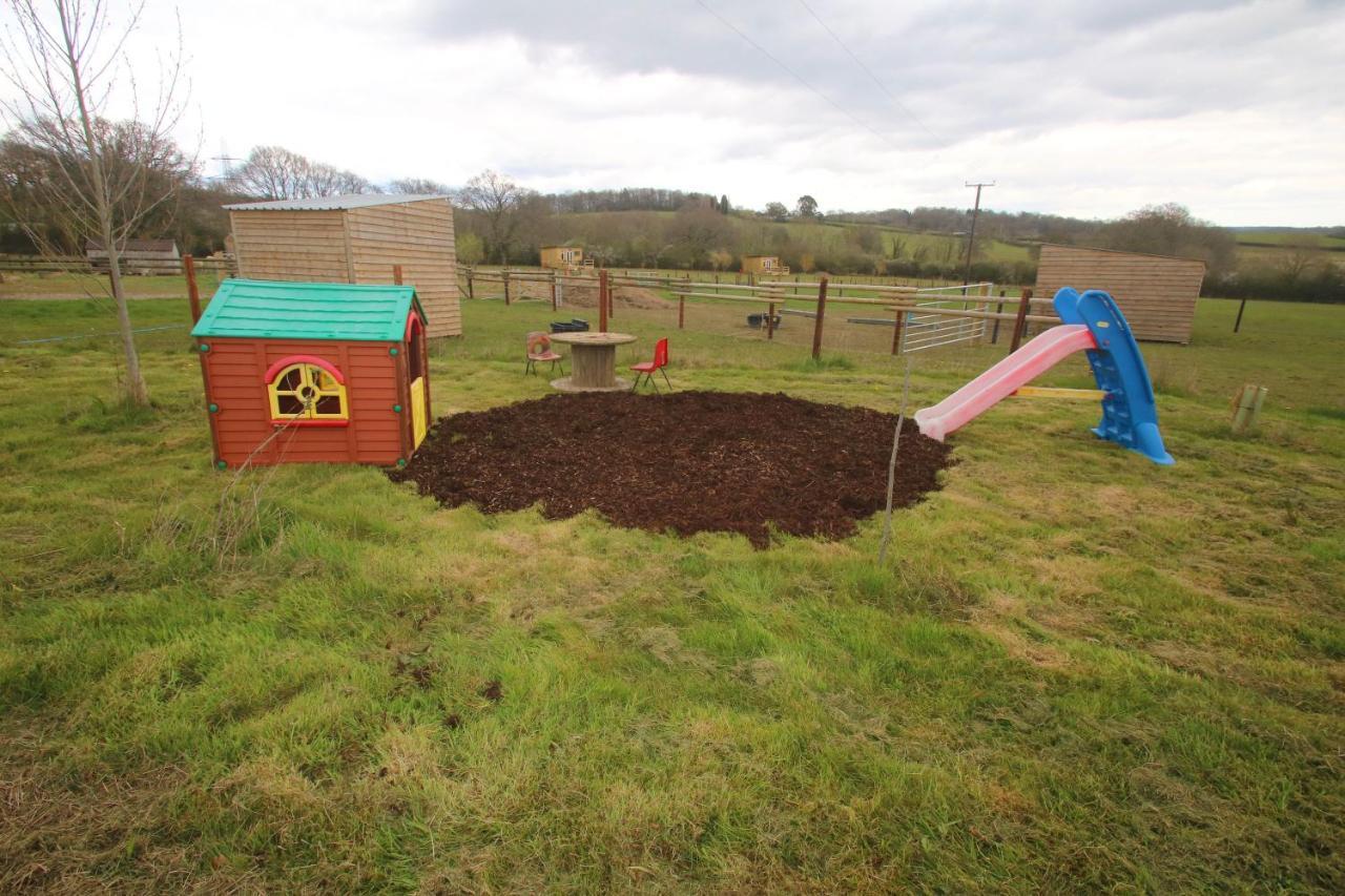 Dartmoor Reach Alpaca Farm Heated Cabins 5 Mins Drive To Dartmoor Bovey Tracey Exterior photo